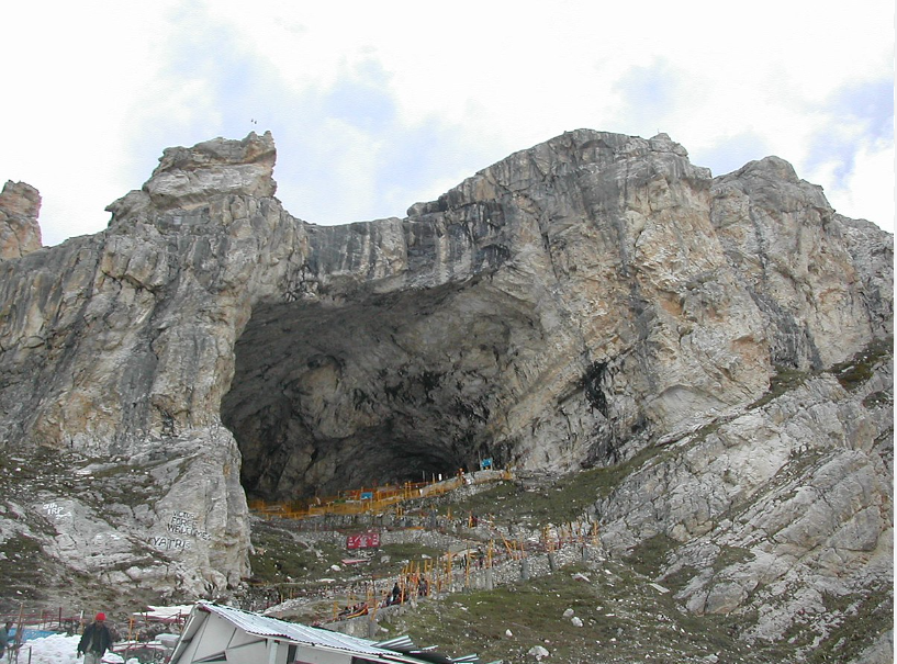 A Day-by-Day Itinerary for Your Amarnath Yatra Tour Package from Srinagar